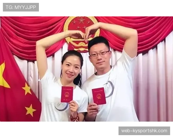 刷到魏秋月的度假照，行李箱里的东西看得我怀疑人生——比我一年消费还讲究